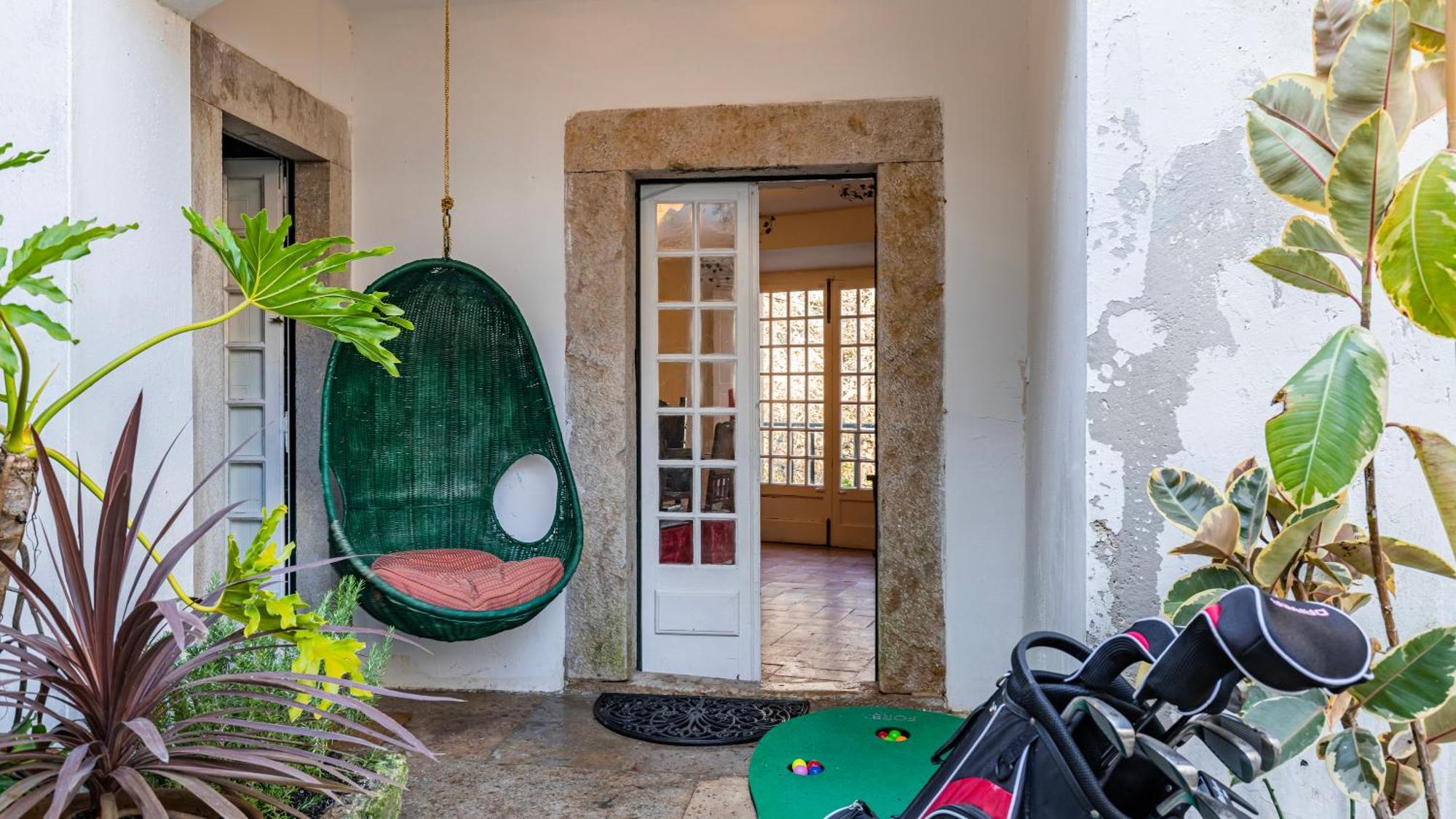 Sintra Wow - Unique Double Smart Room In 17Th Century Palace! Hot Tub, Snooker, Bbq, Ps5, Sauna, Gym Екстериор снимка